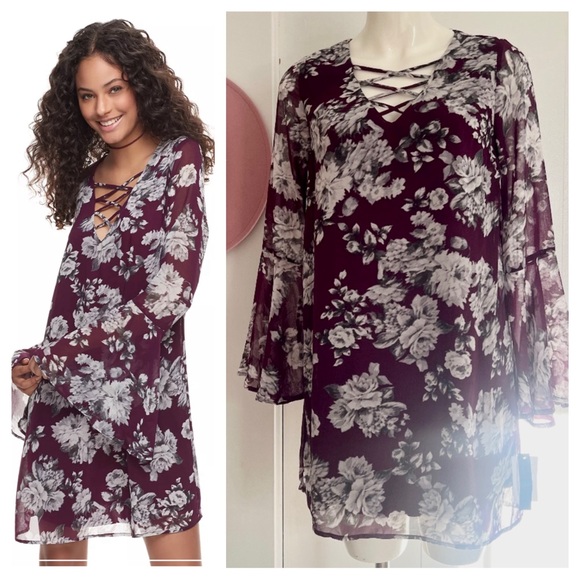 NWT Speechless Burgundy Floral Lattice Shift Dress with Bell Sleeves Small - Picture 1 of 3